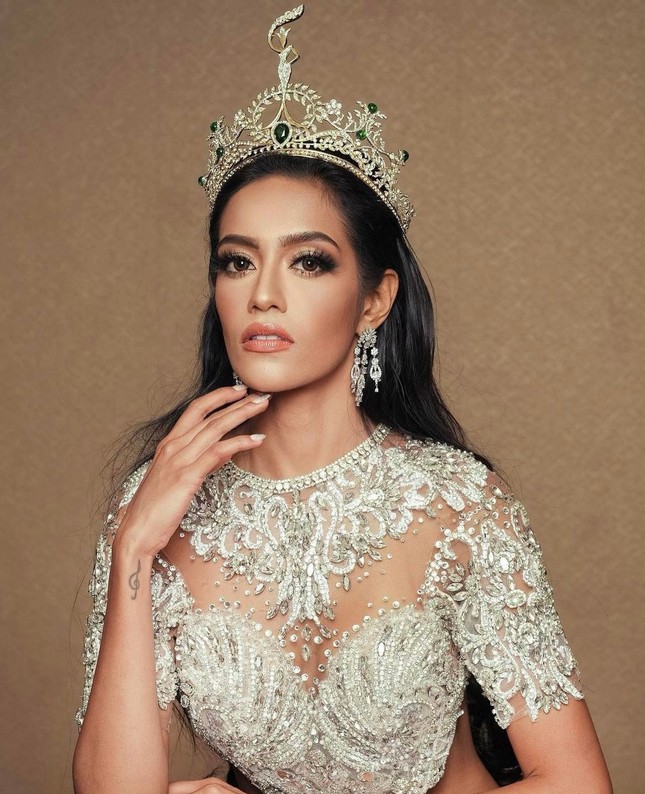 Trước Thae Su Nyein, từng có nhiều nàng hậu từ bỏ vương miện Miss Grand International - 2