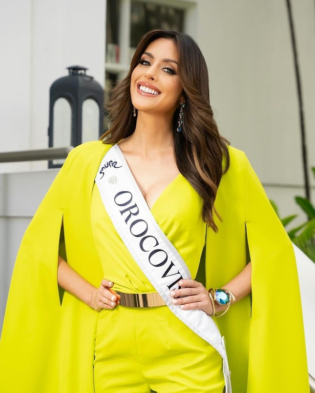 Ứng viên sáng giá nhất Miss Universe 2024: 36 tuổi, là mẹ ba con và còn gì nữa? - 4