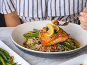 Đẹp - Hai thay đổi giúp U40 tăng collagen cho da