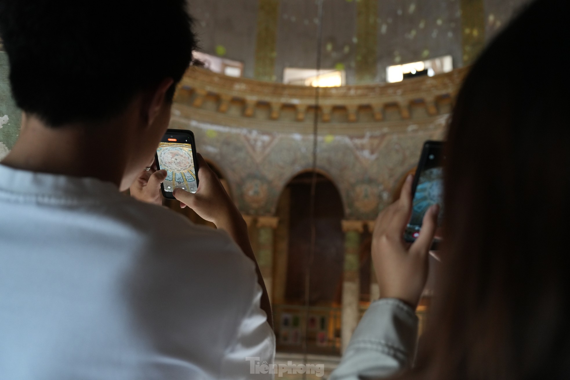 Chiêm ngưỡng hình ảnh tại thánh đường tri thức của Hà Nội - 8