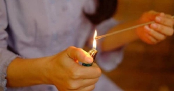 Khung giờ đẹp thắp hương ngày mai Rằm tháng 10 và 3 lễ nên làm để cuối năm tiền tài gõ cửa - 1