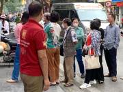 Tin tức - Giá vàng đột ngột tăng, tiệm "quay xe" bán ra 1 chỉ, khách bực bội về thẳng