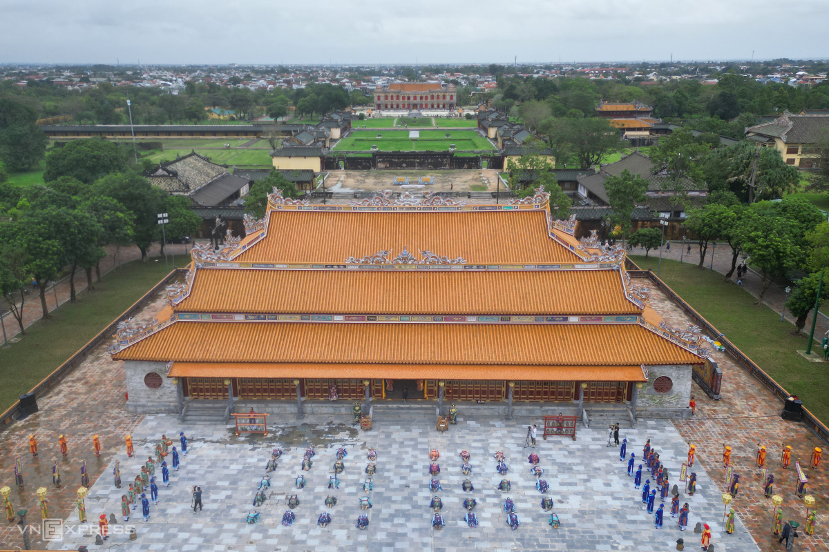 Lễ thiết triều thời Nguyễn trước điện Thái Hòa - 1