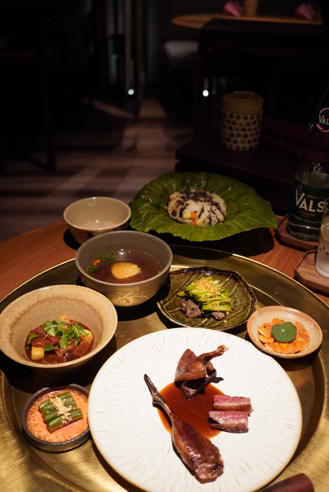 Cỗ làng 2,5 triệu đồng trong nhà hàng Michelin TP HCM - 6