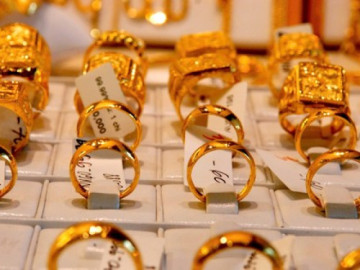 Giá vàng không nhúc nhích