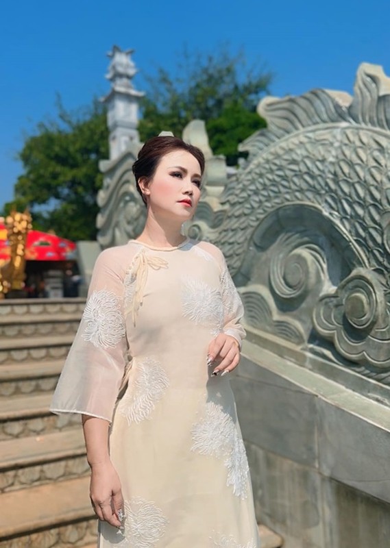 Năm 2019, Hoàng Yến bất ngờ chia sẻ hôn nhân gặp trục trặc, tưởng chừng như sẽ tan vỡ nếu như Cao Thắng không nỗ lực hàn gắn. Ảnh: FB Đào Hoàng Yến.