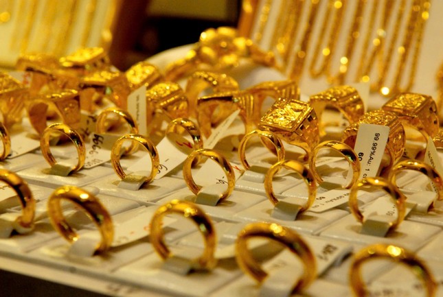Giá vàng nhẫn tăng mạnh trong 2 ngày liên tiếp (ảnh: Như Ý).