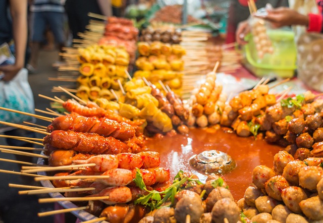 Nghị quyết này quy định mức tiền phạt áp dụng đối với một số hành vi vi phạm hành chính trong lĩnh vực an toàn thực phẩm trên địa bàn Thành phố được quy định tại Nghị định số 115/2018/NĐ-CP của Chính phủ. (Ảnh minh họa)