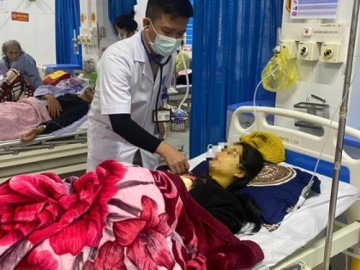 Vợ vừa sinh con, người chồng đốt than sưởi ấm khiến cả gia đình bị ngộ độc khí CO