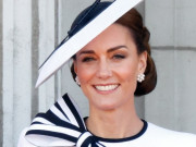 Vương phi Kate Middleton theo đuổi mốt nơ