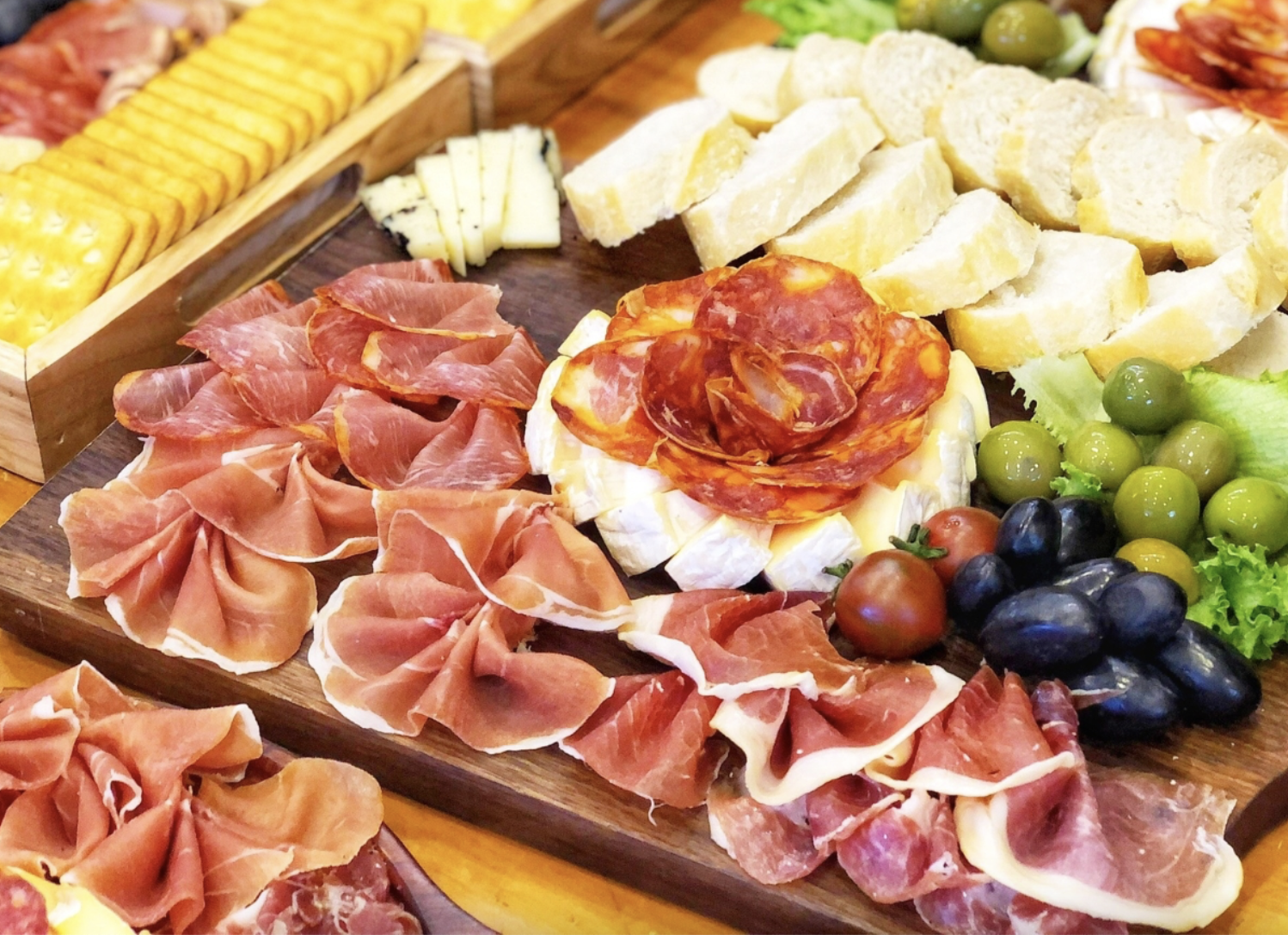 Thịt heo muối thường xuất hiện trong các bữa ăn của giới nhà giàu. Ảnh: NVCC