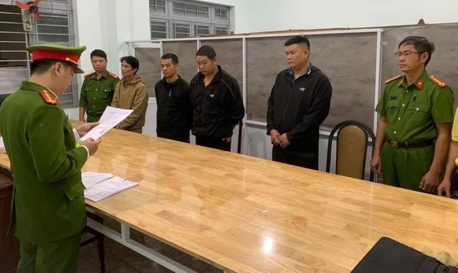 Các đối tượng bị khởi tố