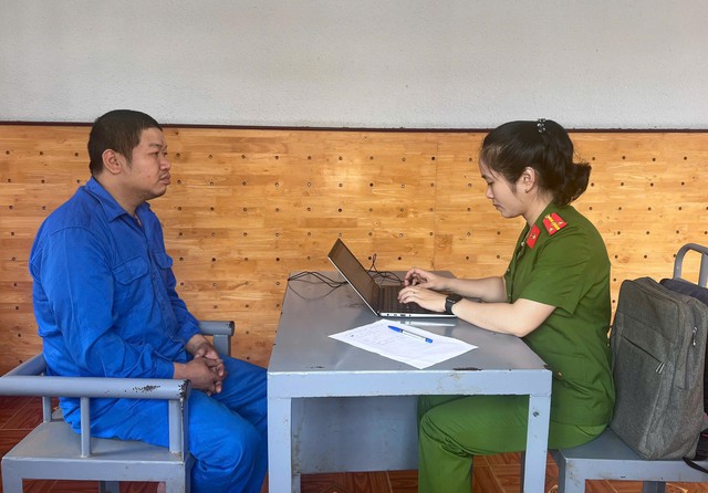 Đối tượng Lâm Văn Đạo tại cơ quan công an
