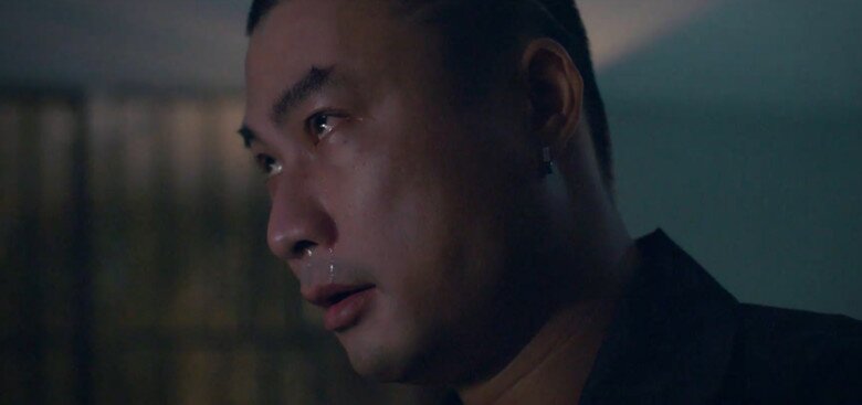 Anh công an amp;#34;đỉnh nóc kịch trầnamp;#34; của Độc Đạo: amp;#34;Hồi sinhamp;#34; đúng phút chót, bỏ khẩu trang xuống lộ nhan sắc như trai Hàn - 3