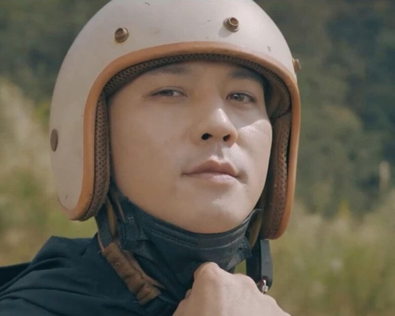 XEM VIDEO: Độc Đạo - Long quay trở lại sau bi kịch.