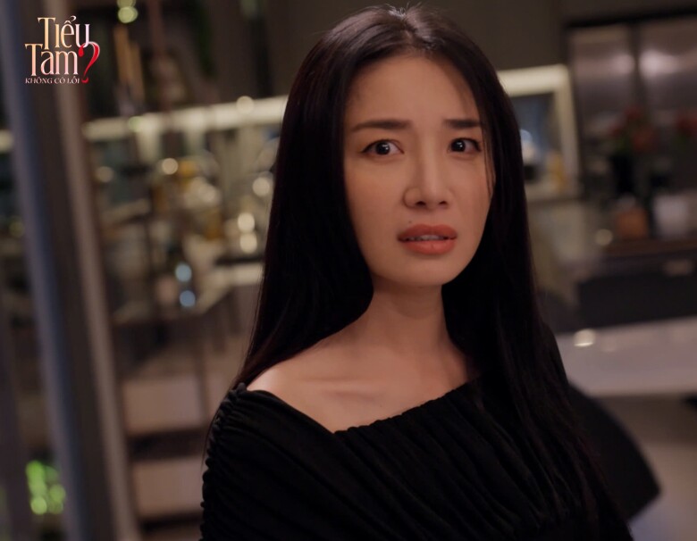 Bất ngờ với cảnh táo bạo của nữ diễn viên Lật Mặt 7 và amp;#34;người chồngamp;#34; đã kết hôn 10 năm - 2