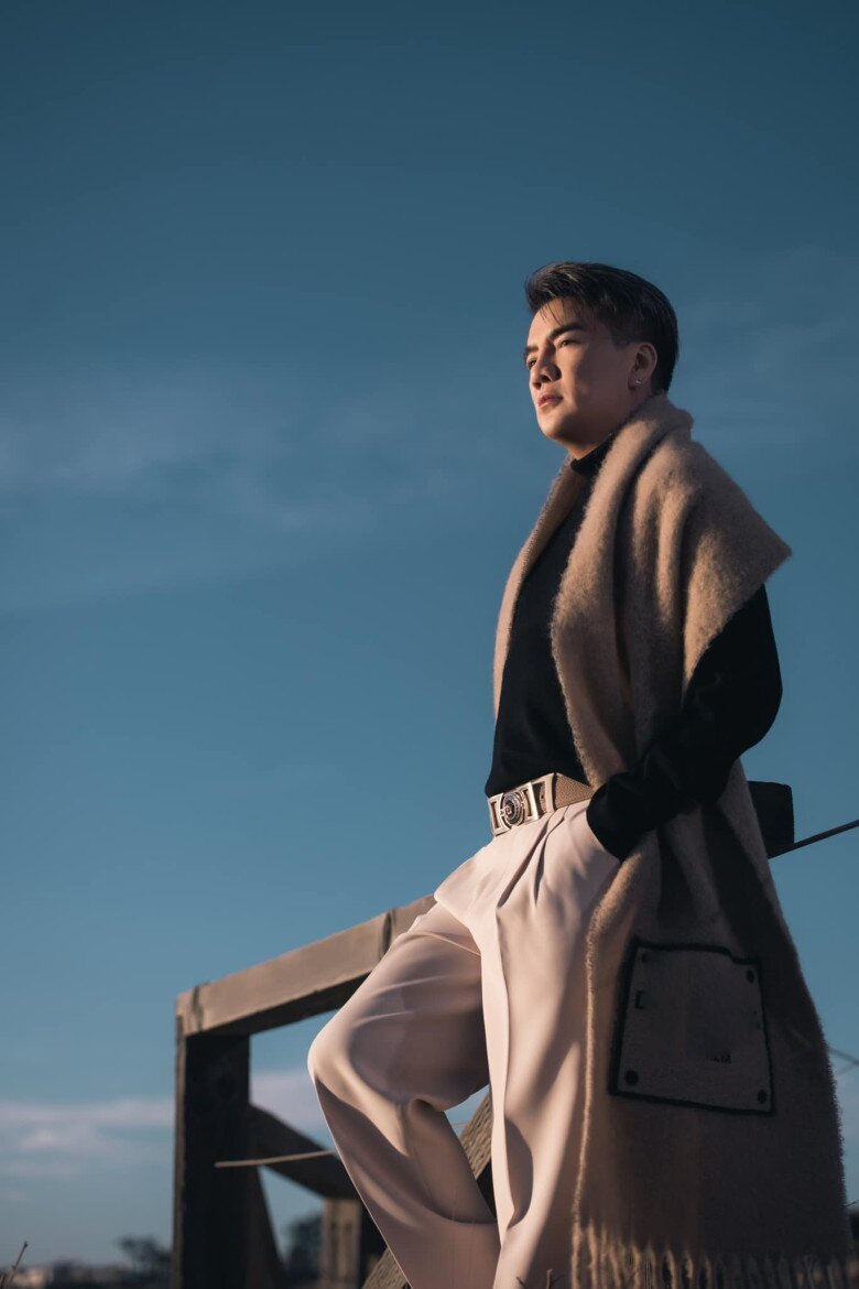 Sao Việt 24h: amp;#34;Bố bỉmamp;#34; Quang Minh than mệt, amp;#34;mất thời gianamp;#34; khi chăm con trai ở tuổi 65 - 12