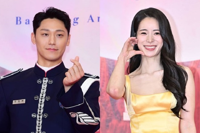 Lee Do Hyun cũng gửi lời cảm ơn Lim Ji Yeon khi nhận giải.