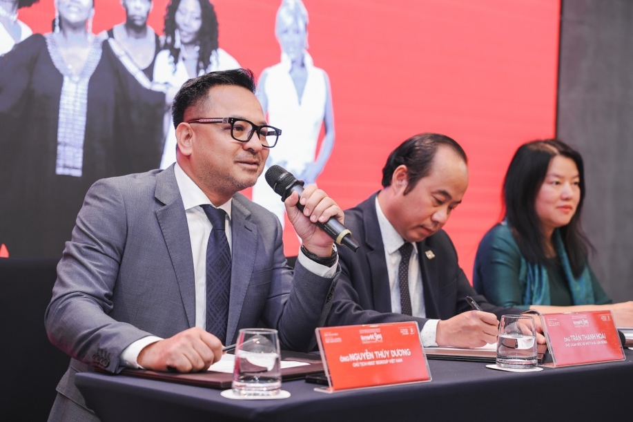 Ông Nguyễn Thuỳ Dương - Giám đốc sản xuất chương trình.