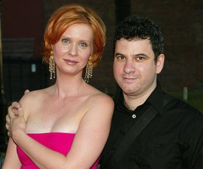 Cynthia Nixon và Danny Mozes.