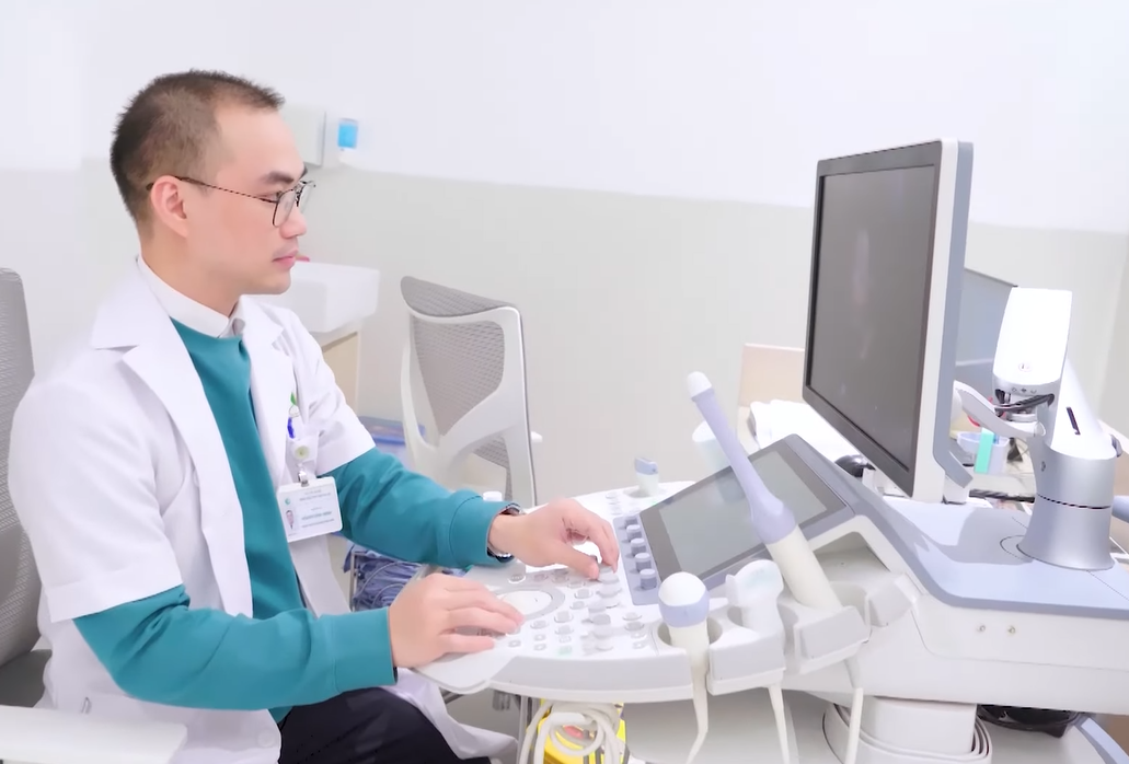 Review khoa khám chuyên gia tại Phụ sản Hà Nội, sang xịn từ đội ngũ bác sĩ đến cơ sở vật chất - 3