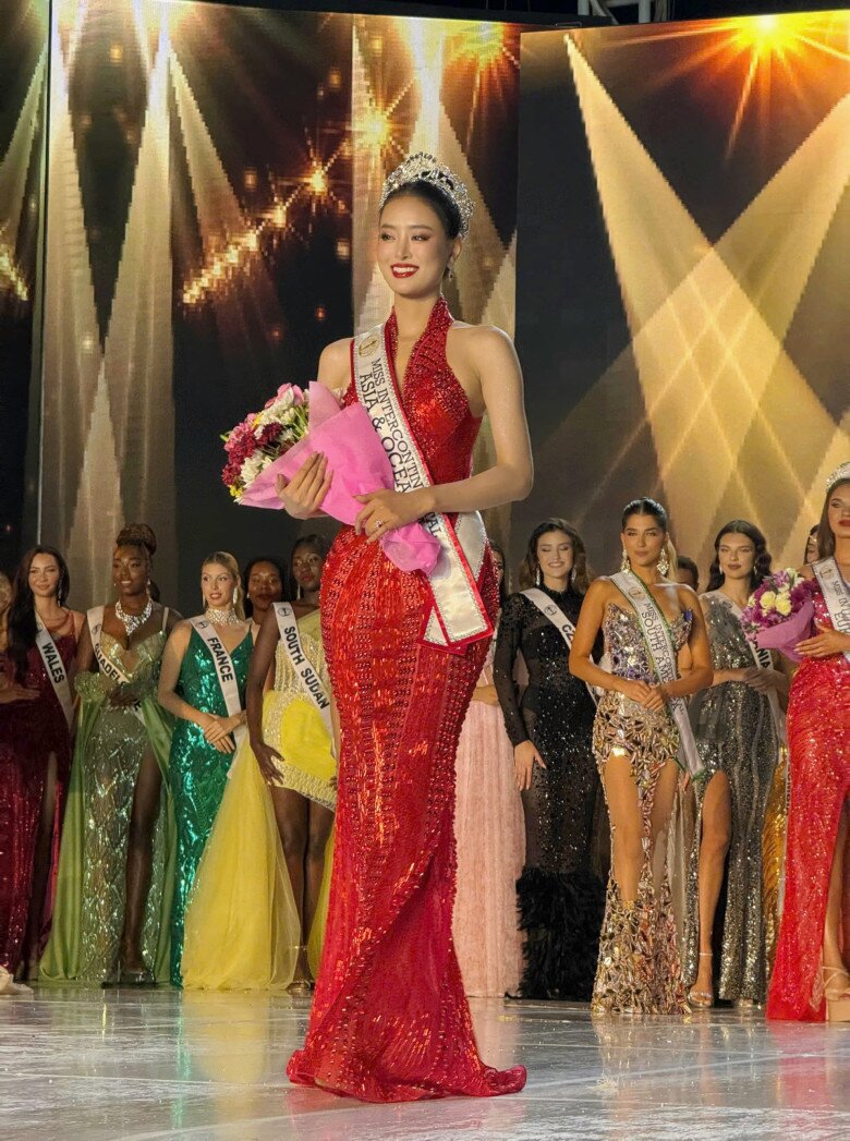 Chung cuộc, Bùi Khánh Linh đạt danh hiệu mới là Á hậu 3 Hoa hậu Liên lục địa 2024 và Miss Intercontinental Asia amp; Oceania 2024. Khánh Linh không chỉ mang về niềm tự hào cho Việt Nam mà còn khẳng định vị thế của nhan sắc Việt trên đấu trường quốc tế.