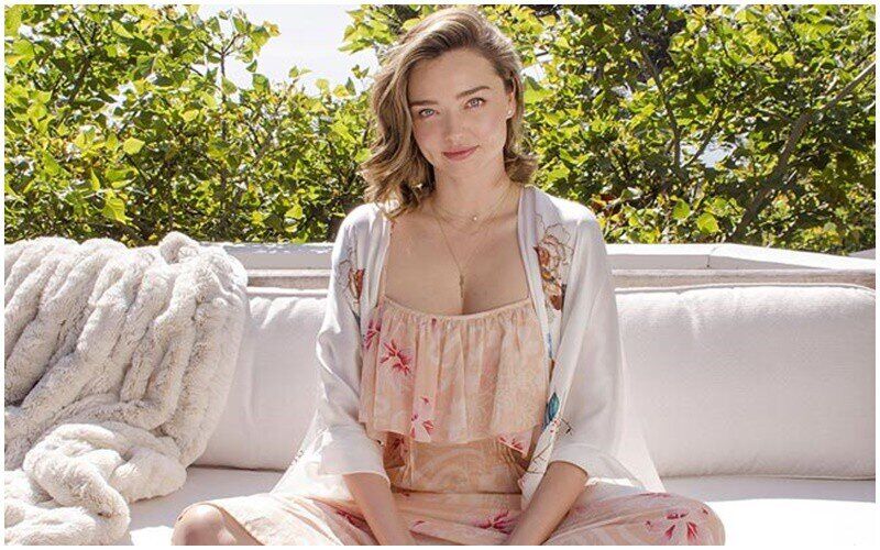 Miranda Kerr từng là siêu mẫu nội y nổi tiếng, cô hiện là bà mẹ 4 con, sống hạnh phúc bên người chồng tỷ phú.
