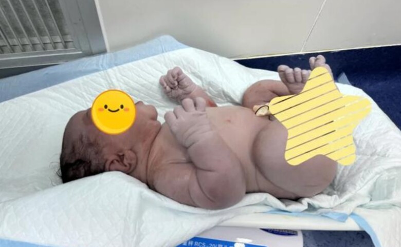 Em bé chào đời an toàn, suôn sẻ.
