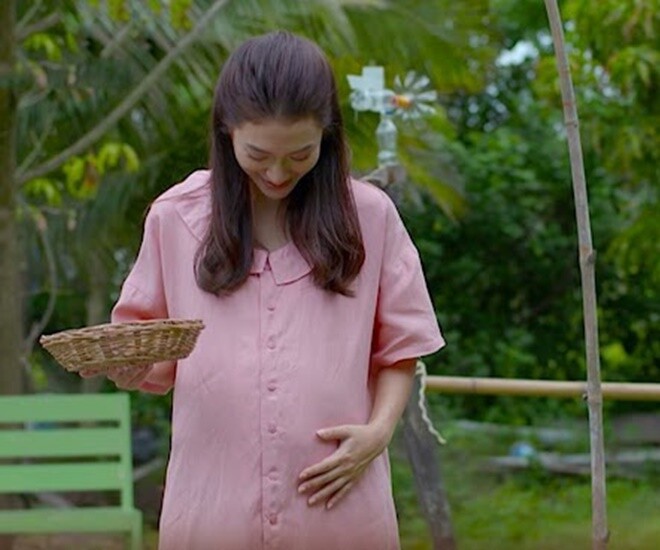 Sau sinh con đầu lòng xong, tôi chẳng dám nhìn mình trong gương nữa. (Ảnh minh họa)