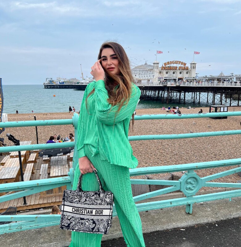 Cô có cuộc sống sang chảnh nhiều người ngưỡng mộ.