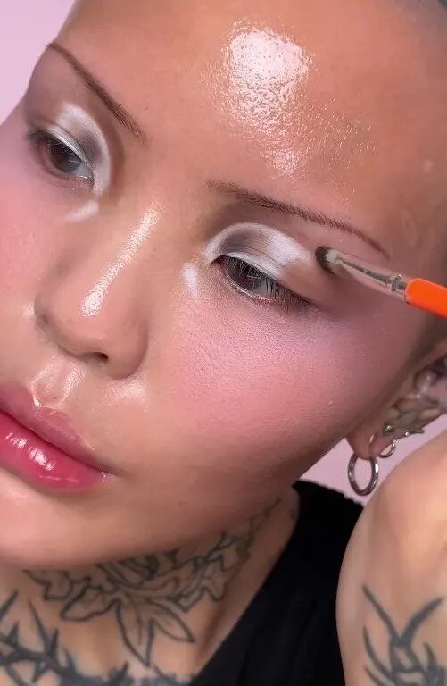 Moo deng makeup xu hướng trang điểm giống chú hà mã đang viral từ âu sang á báo hiệu hot trend năm nay - 5