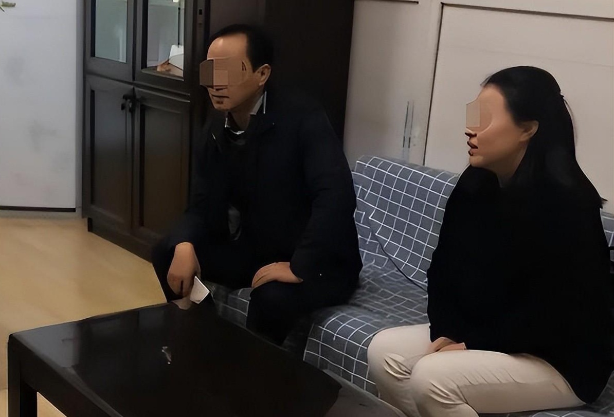 Con cái bà Yến Linh phản đối quyết định mang thai của mẹ.