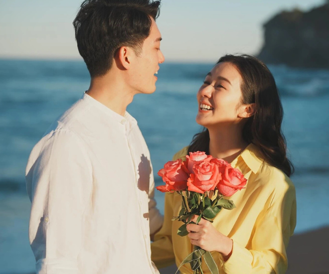 Mạch Minh Thi cùng chồng.