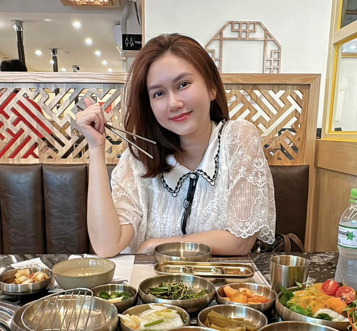 Hương Giang luôn lựa chọn thực phẩm kỹ lưỡng khi mang thai.