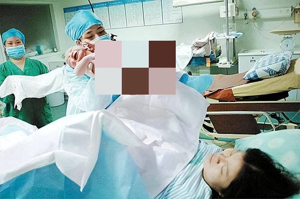 Mẹ bầu mỗi lần siêu âm lại phát hiện có thêm con, kỳ tích khi hạ sinh 5 thiên thần - 3