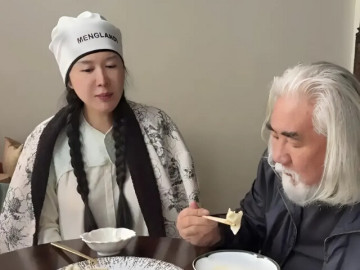 Chồng U80 chăm vợ trẻ kém 31 tuổi ở cữ: Dậy sớm vào bếp chuẩn bị món ăn yêu thích cho bà xã