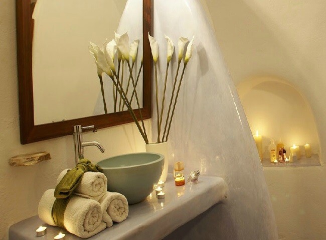 Một bộ tinh dầu tản hương có giá khoảng 200-300 nghìn đồng.