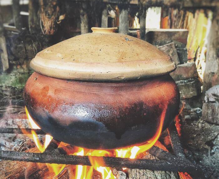 Cá kho làng Vũ Đại: Bí quyết kho cá ngon với 10 gia vị không thể bỏ qua, thiếu 1 thứ món ăn thay đổi hẳn - 5