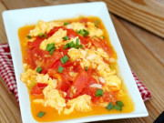 Bếp Eva - Làm trứng chưng cà chua, cho tỉ lệ trứng với cà chua ra sao mới ngon, cái nào cho trước cũng cực quan trọng nhưng nhiều người không biết