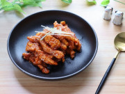 Bếp Eva - Ức gà không chỉ để luộc hay làm ruốc, đem sốt chua ngọt được món cực ngon, ai ăn cũng khen tấm tắc