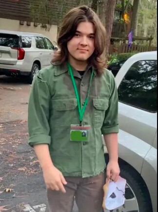 Nhiều người đã không nhận ra Sammy với mái tóc dài màu nâu (Nguồn: Instagram/LaneyGriner)