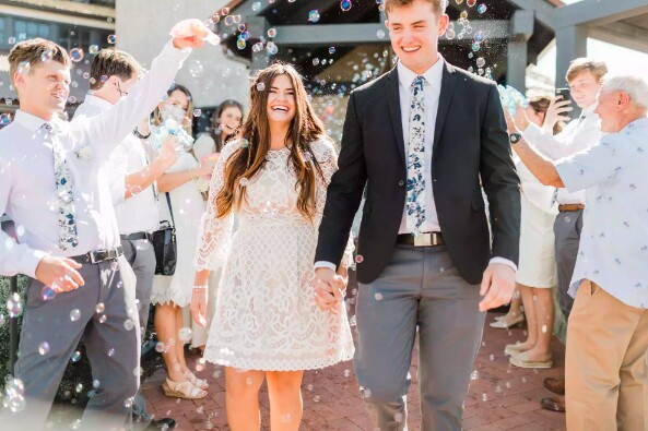 Jenna và Mitchell Brotherson. Ảnh: Tasha Rose