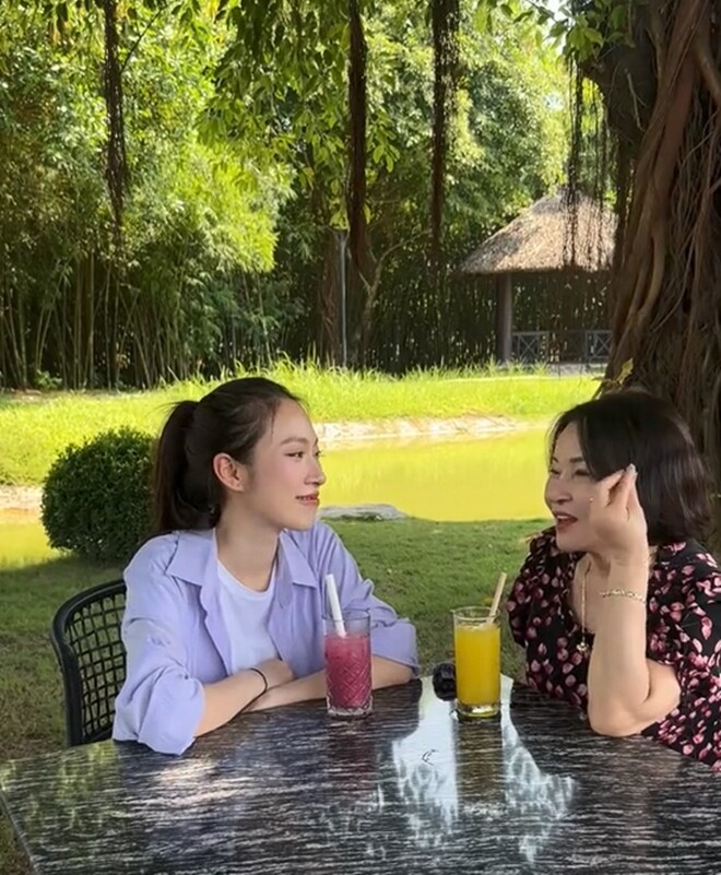 Nữ MC rất tình cảm, biết để ý, lắng nghe mẹ.