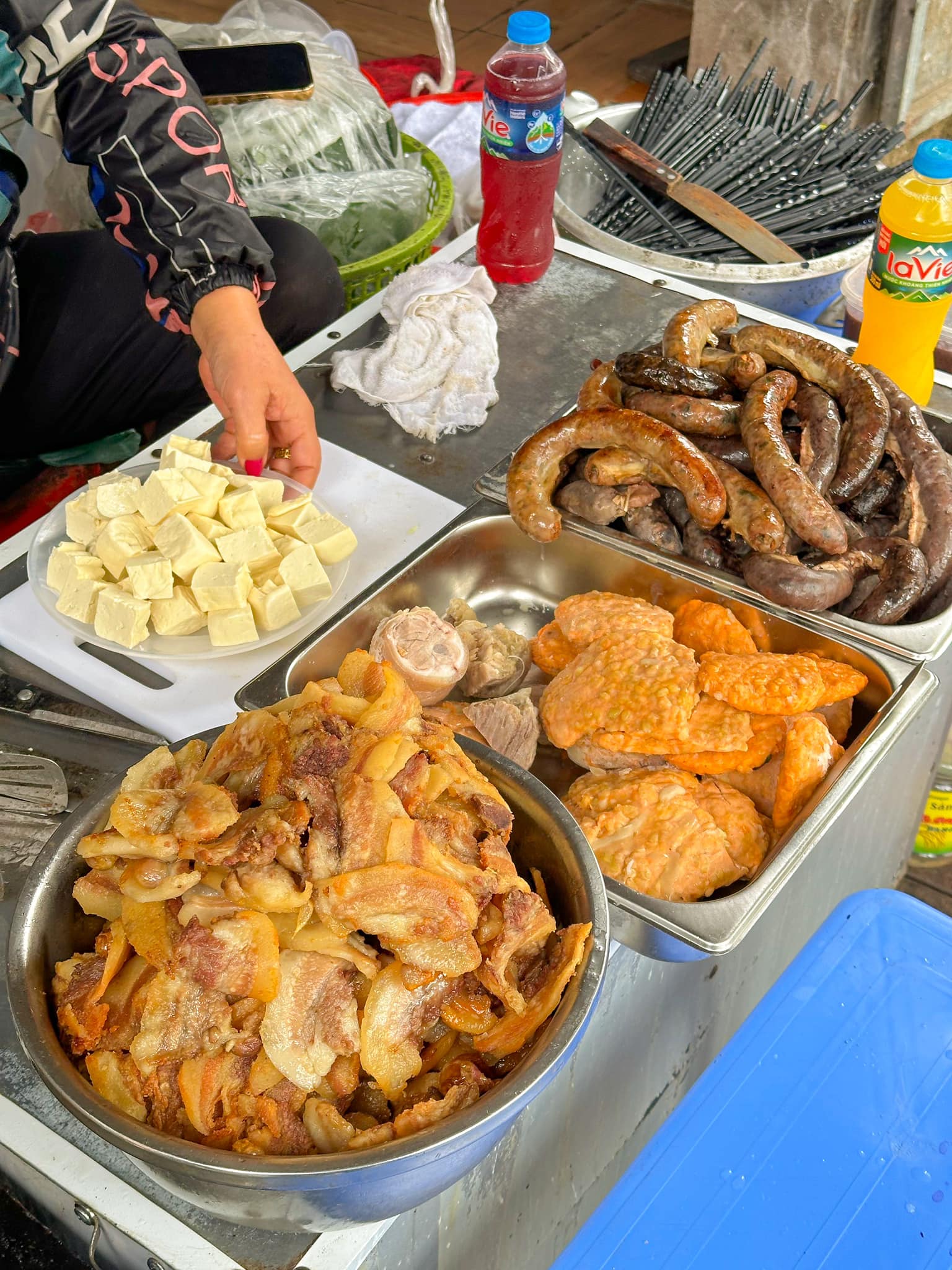 Tóp mỡ được chiên giòn thơm ngon