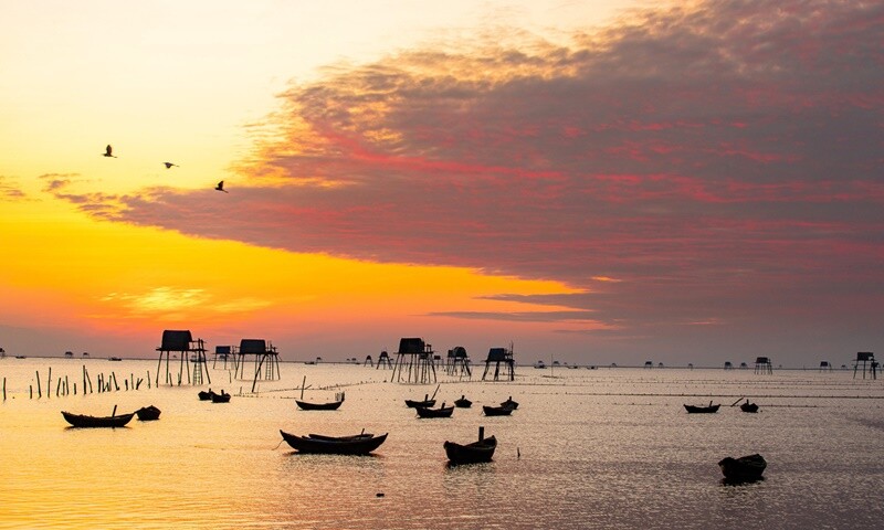 Thái Bình có 3 địa phương mang tên Quang Trung. Phường Quang Trung ở TP Thái Bình có diện tích 1,11 km2, phát triển tốt văn hóa xã hội. Xã Quang Trung là một xã trẻ của huyện Hưng Hà có diện tích 17,68 km2 và xã Quang Trung ở huyện Kiến Xương có diện tích 7,94 km2. 