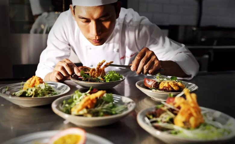 Đầu bếp phải là người giỏi nấu nướng và chỉn chu