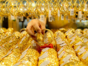 Tin tức - Giá vàng giảm mạnh, USD tăng "dữ dội"