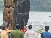 Tin tức - Phát hiện thi thể trong ô tô rơi xuống hồ Thuỷ điện Hoà Bình