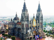 Lifestyle - Không khí tất bật tại 4 điểm đón Giáng sinh to nhất cả nước: Ninh Bình khoe cây thông 27 tầng, Hà Tĩnh bày trí hang đá hoành tráng