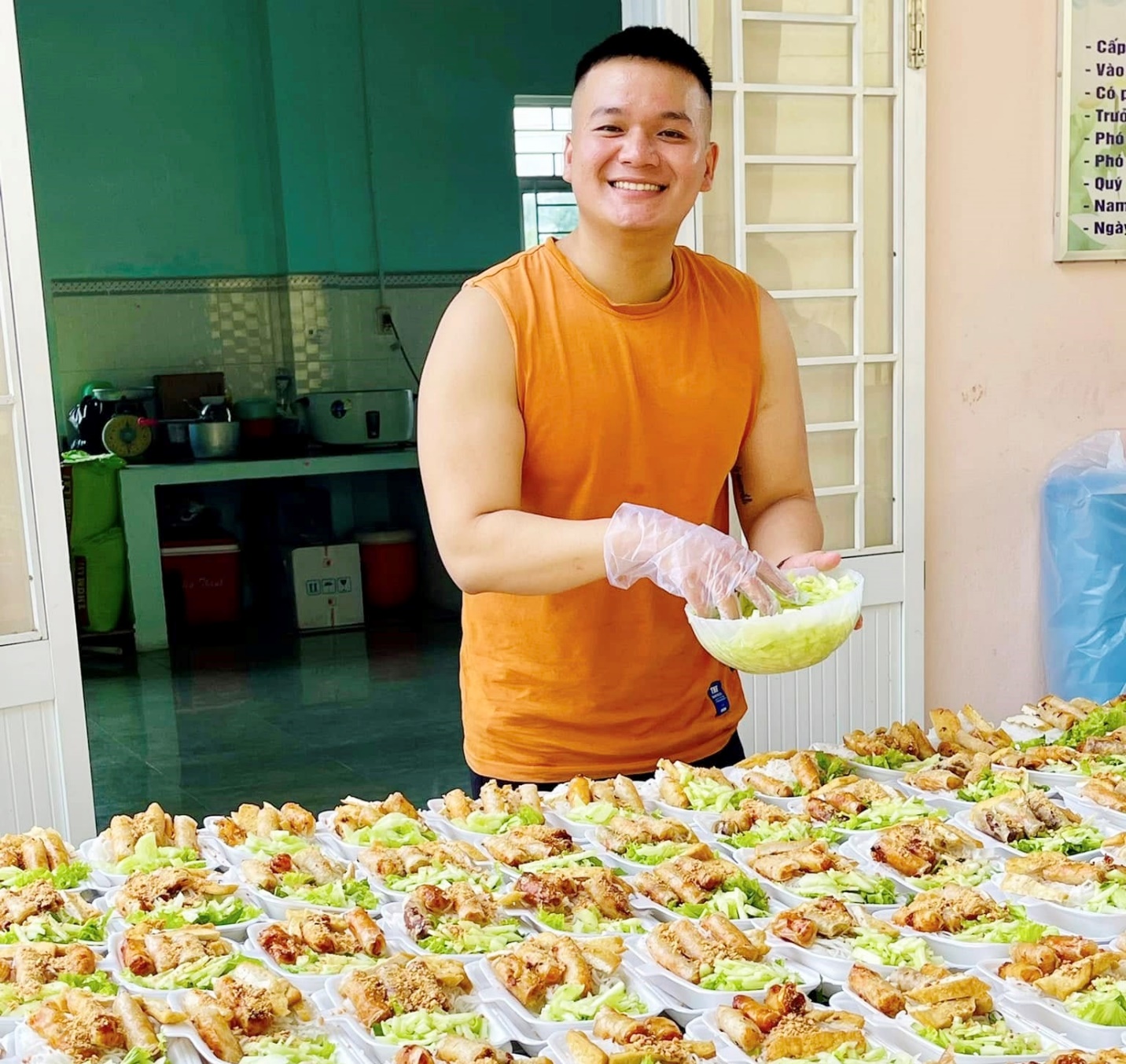 Những việc làm ý nghĩa của anh Lưu đã được mọi người ghi nhận